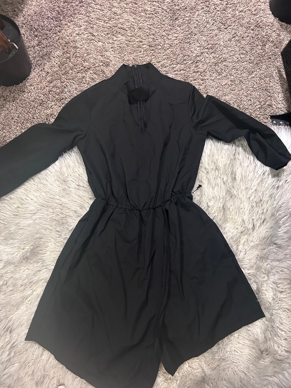 Women's Black Long-Sleeve Waist-Drawn Mini romper